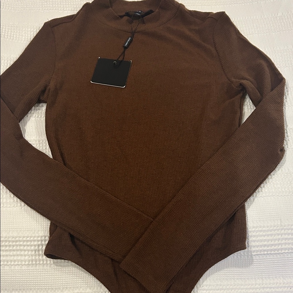 JLUXLABEL-Brown Long Sleeve Bodysuit